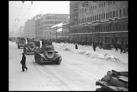 IHF - Moscow Strikes Back (1942)
