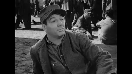 Each Dawn I Die (1939)