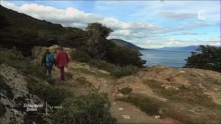 (Fr5) Échappées belles - La route du bout du monde (2015)