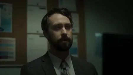 Corporate S02E01