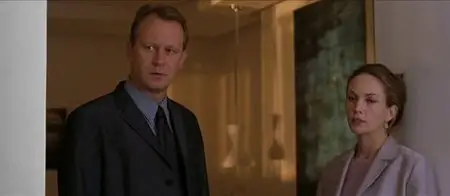 The Glass House (2001)