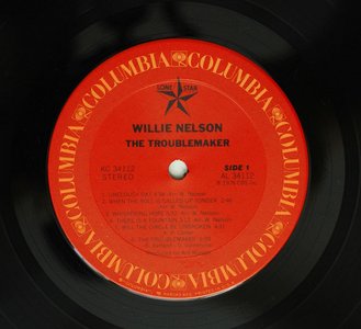 Willie Nelson - The Troublemaker (1976) 24-Bit/96-kHz Vinyl Rip