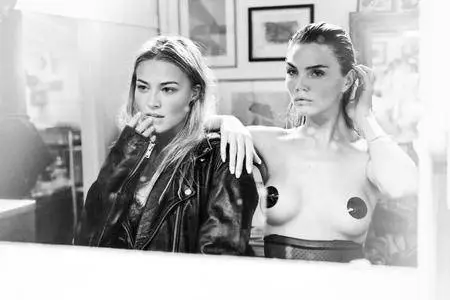 Geraldine Kemper and Kim Feenstra by Marc de Groot for LINDA Magazine