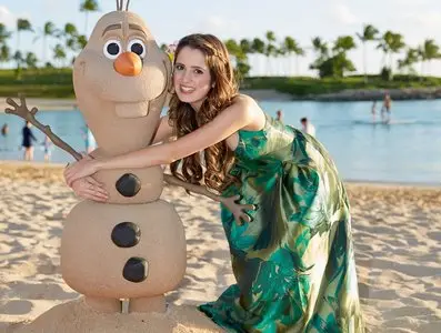 Laura Marano - Disney Christmas Special in Hawaii on November 30, 2014