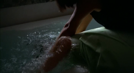 The Hole (1997)