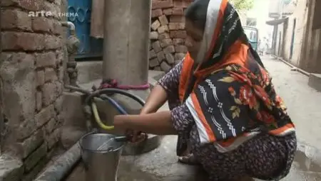 (Arte) Nestlé et le business de l'eau en bouteille (2012)