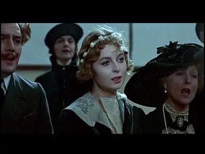 And the Ship Sails On (1983)