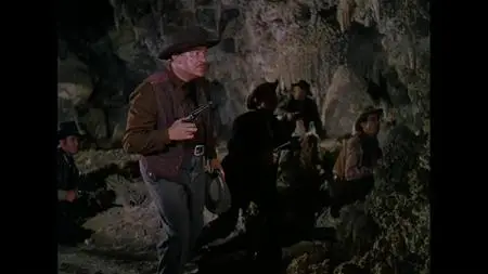 Cave of Outlaws (1951)