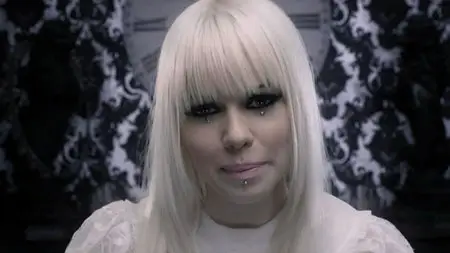 Kerli - Walking On Air (2009)