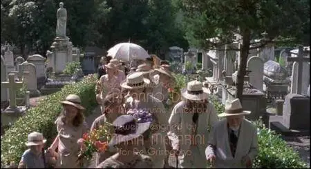 Tea with Mussolini (1999)