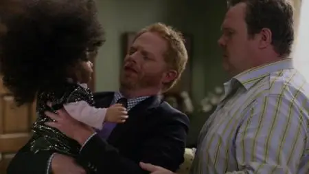 Modern Family S11E14