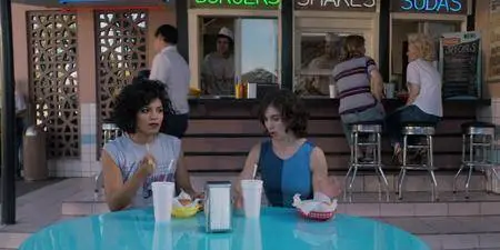 GLOW S02E02