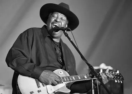 Magic Slim & The Teardrops - Black Tornado (1998)