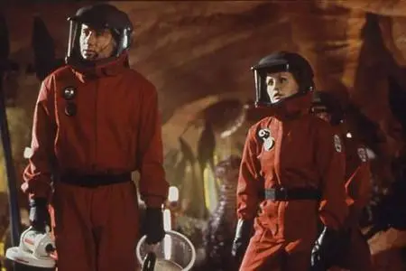 (Sci-Fi Comedy) EVOLUTION [DVDrip] BivX