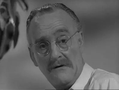 Alfred Hitchcock: Back for Christmas (1956)