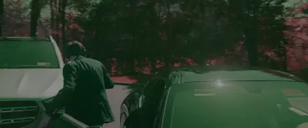 Your Friends & Neighbors S01E01