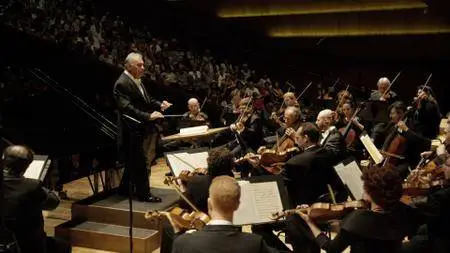 Zubin Mehta, Khatia Buniatishvili - Liszt: Piano Concerto No.2; Beethoven: Piano Concerto No.1 (2016) [Blu-Ray]