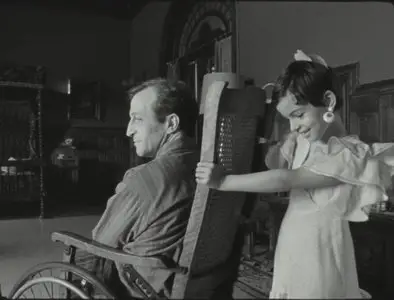Blancanieves / Белоснежка (2012)