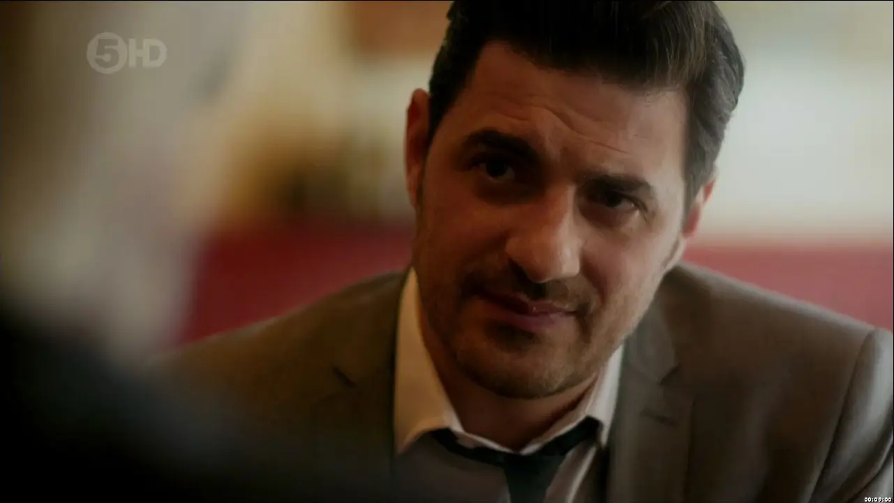 Hustling America S01E01-E03 (2013)