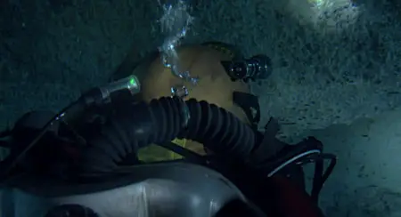 Sanctum (2011)