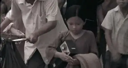 The White Silk Dress / Áo lụa Hà Đông (2006) - Repost