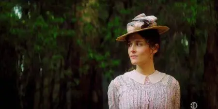 Picnic at Hanging Rock S01E03