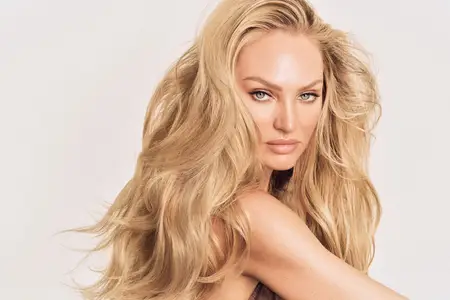 Candice Swanepoel - Lunesi Sensual Chemistry 2025