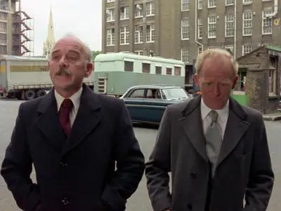 The Professionals S02E02