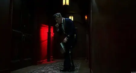 Four Rooms - by Allison Anders, Alexandre Rockwell, Robert Rodriguez, Quentin Tarantino (1995)