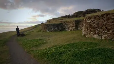 BBC - Easter Island: Mysteries of a Lost World (2014)