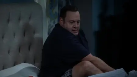 Kevin Can Wait S01E02