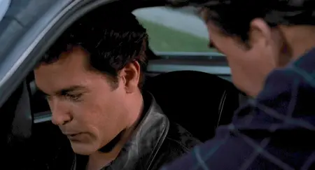 Unlawful Entry (1992) [MultiSubs]