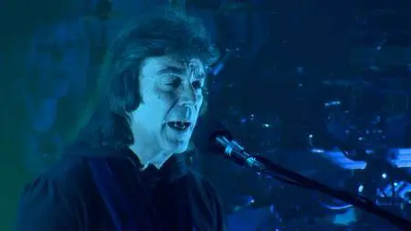Steve Hackett - The Total Experience Live In Liverpool (2016) [BDRip 1080p]