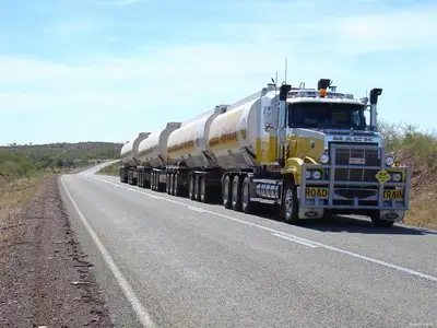 Wallpapers - Trucks (part 2)