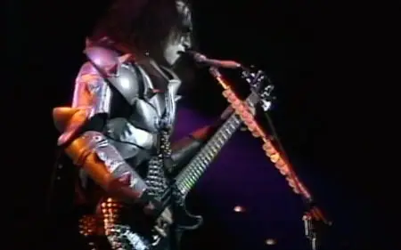 Kiss - Jigoku-Retsuden -New Recording Best- (CD+DVD, 2008)