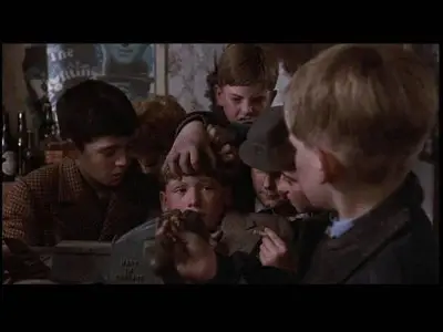 Hope and Glory (1987)