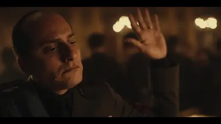 Mussolini: Son of the Century S01E06
