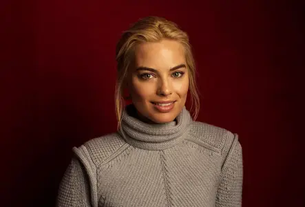 Margot Robbie - The Wrap January 25, 2015