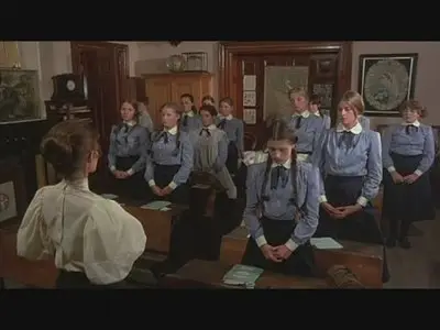 Picnic at Hanging Rock (1975)