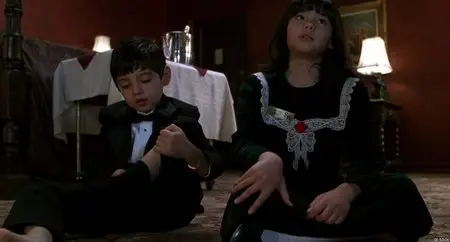 Four Rooms - by Allison Anders, Alexandre Rockwell, Robert Rodriguez, Quentin Tarantino (1995)