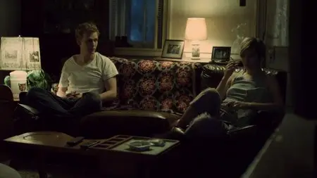 Lovely Molly (2011)