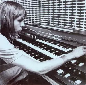 Klaus Schulze - The Ultimate Edition (2000) [Box 1, Discs 1-10: Silver Edition] (Re-up)