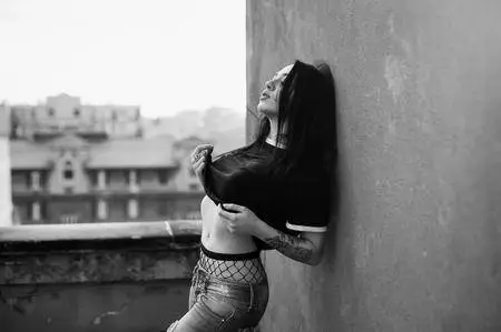 Cecylia Suicide - Claudia Ferrari Photoshoot 2017