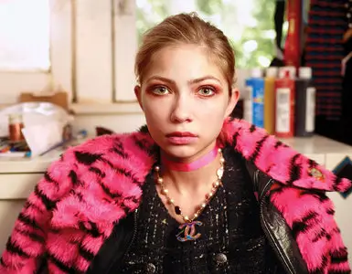 Tavi Gevinson by Martin Schoeller for New York Magazine August 2014