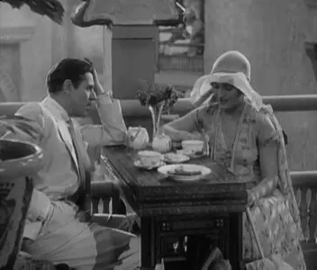 Behind That Curtain (1929)