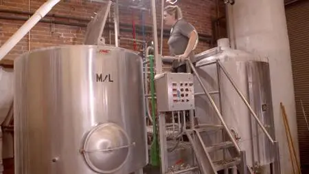 Moonshiners: Master Distiller S02E05 S03E04