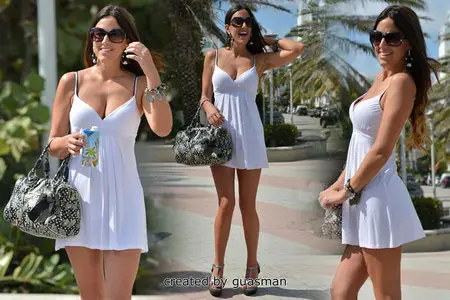 Claudia Romani - Out and About in South Beach.February 5, 2013