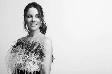 Kate Beckinsale by Smallz & Raskind at the 2017 Film Independent Spirit Awards