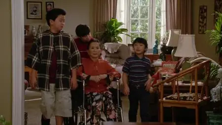 Fresh Off the Boat S02E17