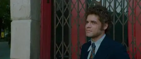 Spinning Gold (2023)